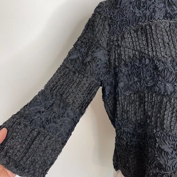 Womens Jacket Vintage 50s Black Ribbon Work Scalloped Hem Floral Embossed - Picture 5 of 13